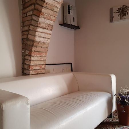 Guest House Il Giardino كولّي فال ديلسا المظهر الخارجي الصورة