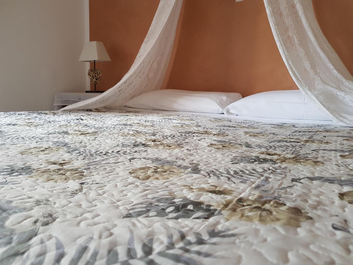 Guest House Il Giardino كولّي فال ديلسا المظهر الخارجي الصورة