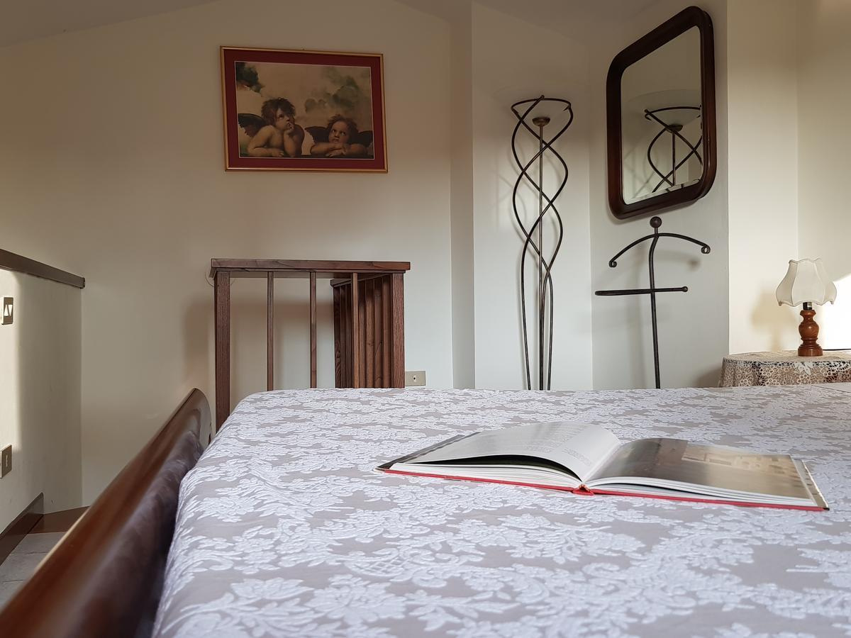 Guest House Il Giardino كولّي فال ديلسا المظهر الخارجي الصورة